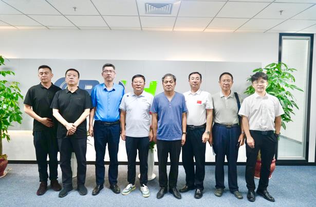 呼和浩特经济技术开发区管理委员会主任刘占英一行莅临苏州希倍优氢能考察交流